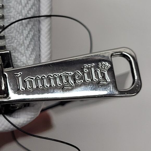 Disney Parks Loungefly Mickey Mouse All Over Mickey Face Black Wallet NWT - Picture 7 of 11